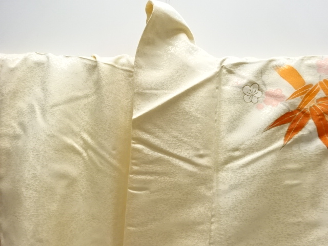  未使用品　ヱ霞に梅笹模様刺繍訪問着